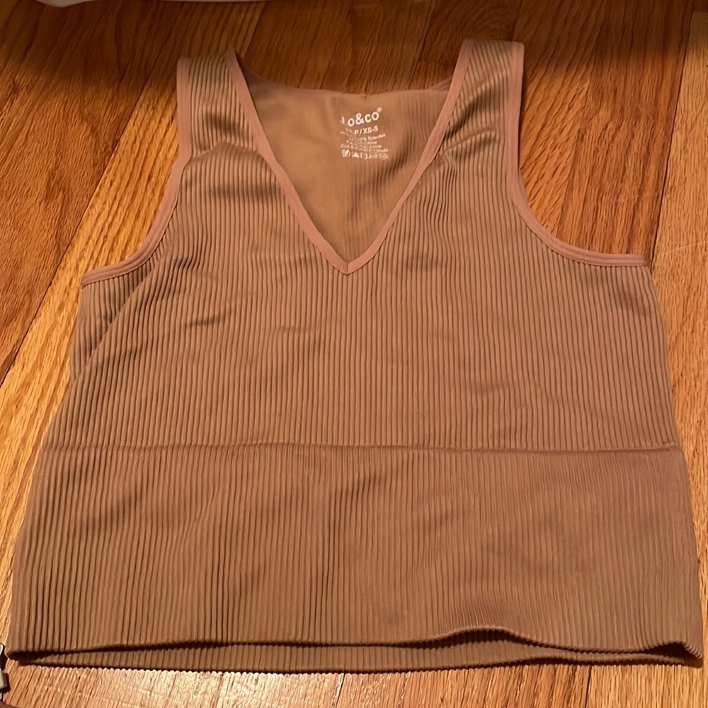 brown cropped tank top